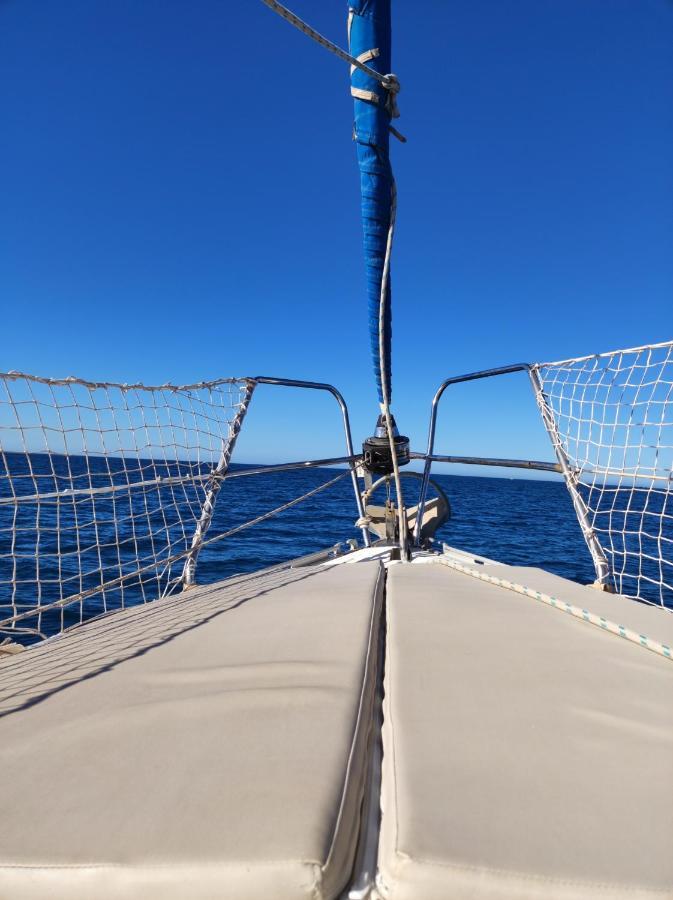 Magnifico Barco En La Graciosa Hotel Caleta de Sebo Buitenkant foto